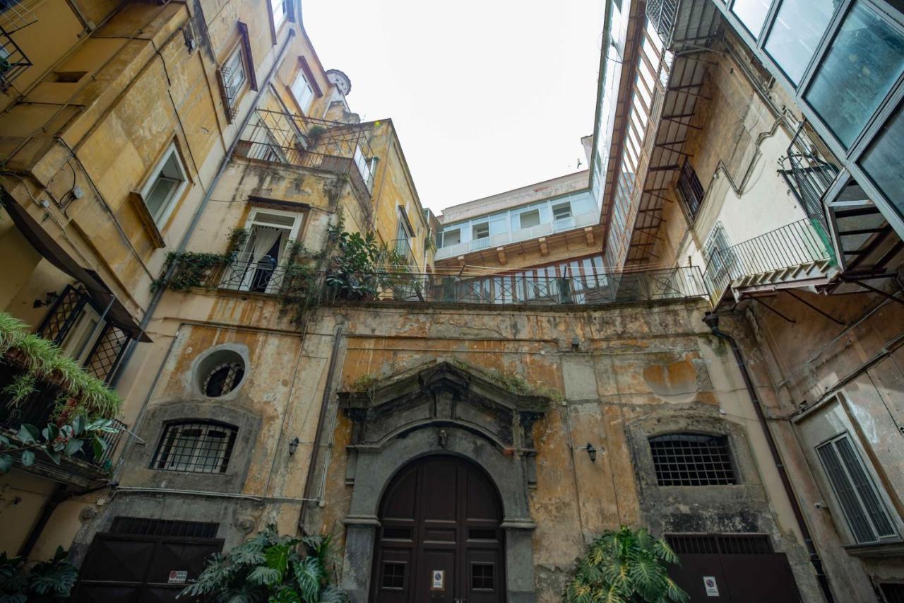 Apartamento Historia Napoli By Dimorra Exterior foto